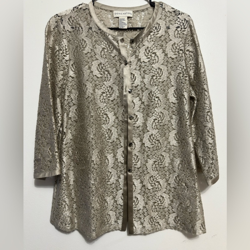 Metallic lace cardigan, Doncaster,3/4 sleeve button-front
